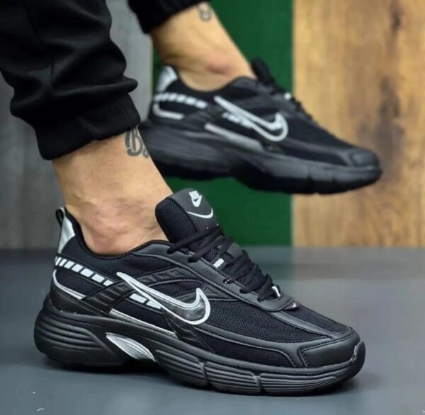 Nike Pranza Siyah Spor Ayakkabı