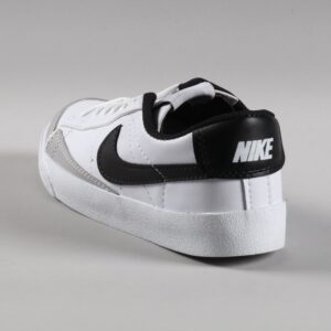 Nike Blazer Kısa Beyaz Siyah Ayakkabı