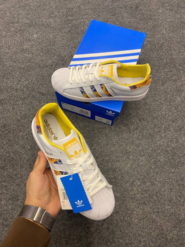 Adidas SuperStar Beyaz Renkli Spor