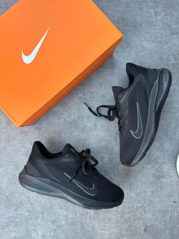 Nike Tripple Siyah Spor Ayakkabı