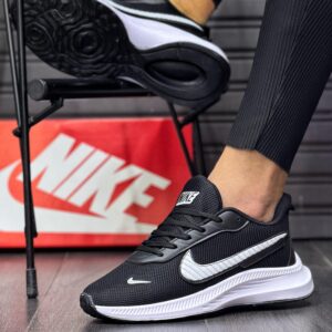 Nike Zoom X Siyah Beyaz Spor Ayakkabı