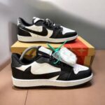 Nike Jordan 1 Retro Low x Travis Scott