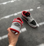 Niike Jordan Low Gri Kırmızı
