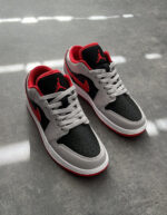 Niike Jordan Low Gri Kırmızı