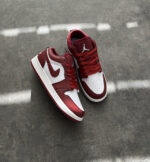 Niike Jordan Low Bordo