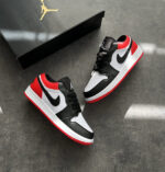 Niike Jordan Low Beyaz Siyah Kırmızı