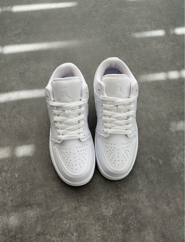 Niike Jordan Low Beyaz