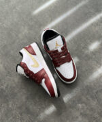 Niike Jordan Low Bordo Gold