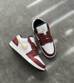 Niike Jordan Low Bordo Gold